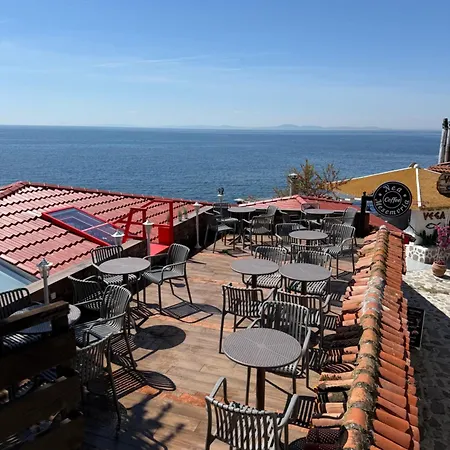 Nea Mesemvria Boutique Apartman *